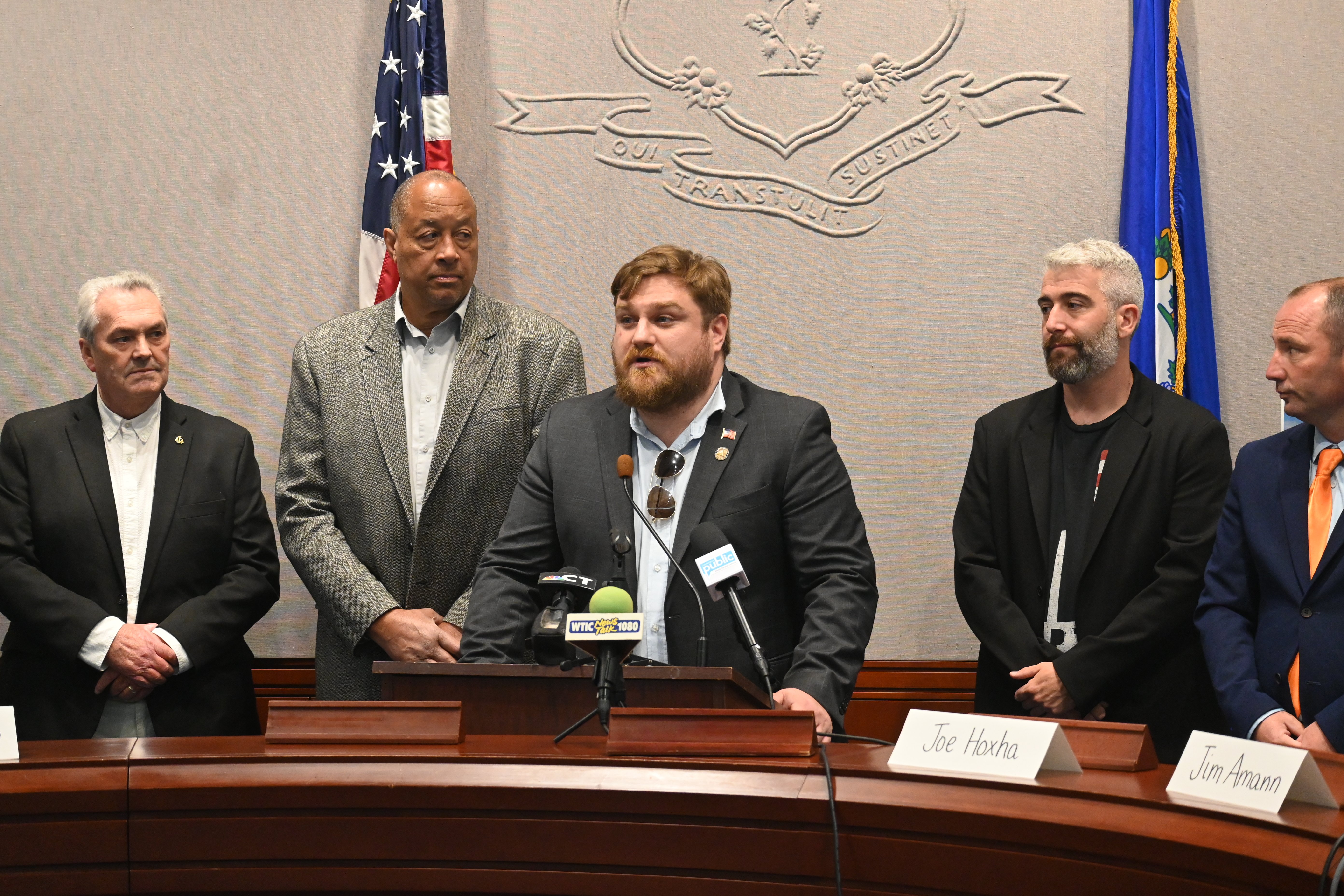 Rep. Hoxha Brings Together Interested Parties for Informational Session on Bridge from CT to Long Island