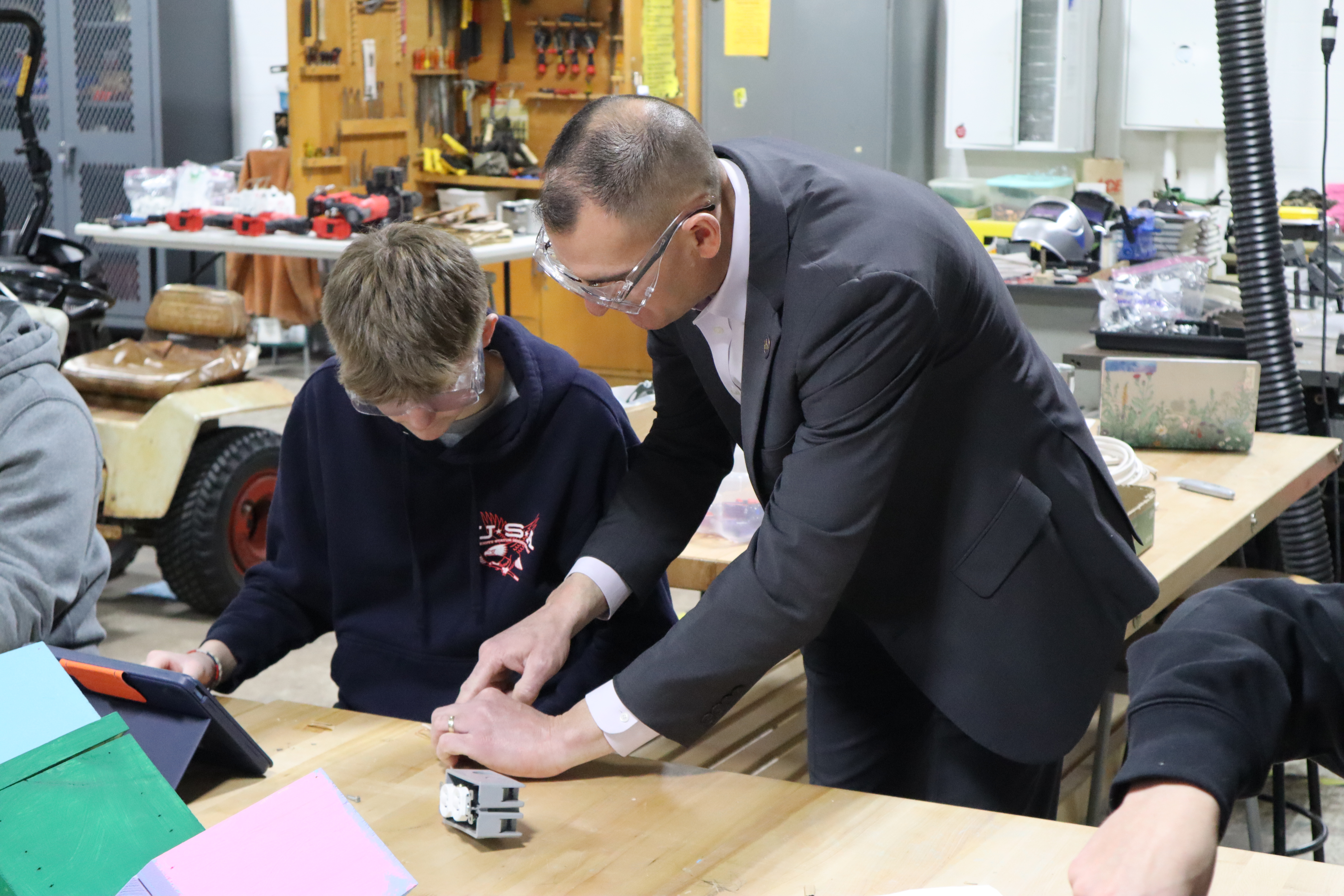 Rep. Weir Visits Glastonbury High School