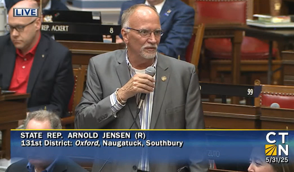 Jensen opposes bill stripping local zoning control   