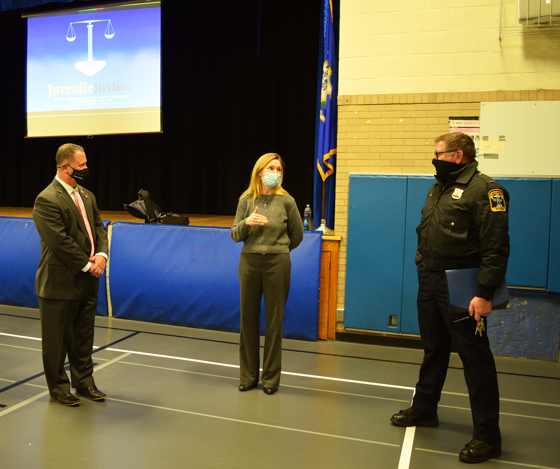 Reps. Zupkus, Fishbein, Host Juvenile Justice Forum