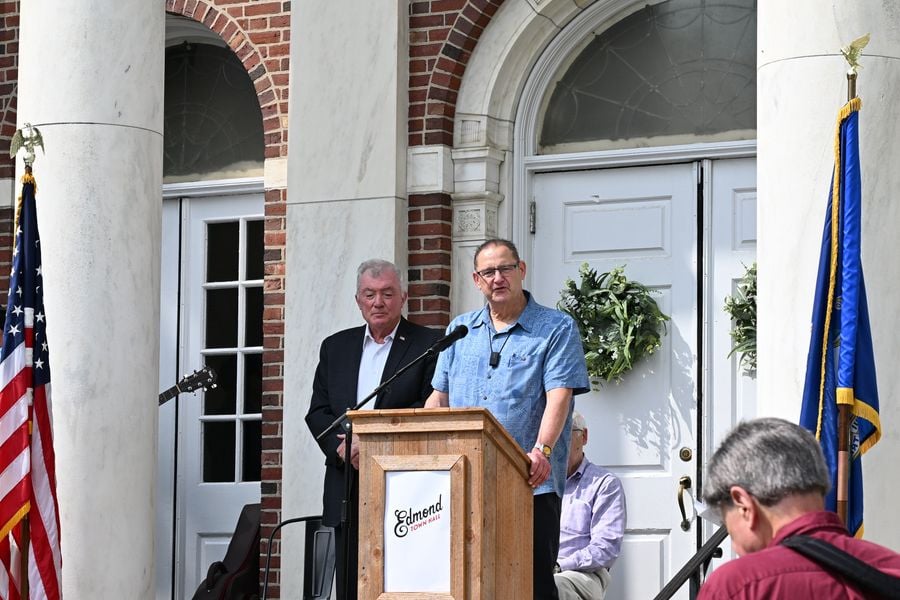 Bolinsky Celebrates Newtown’s Designation as Connecticut’s 17th Cultural District