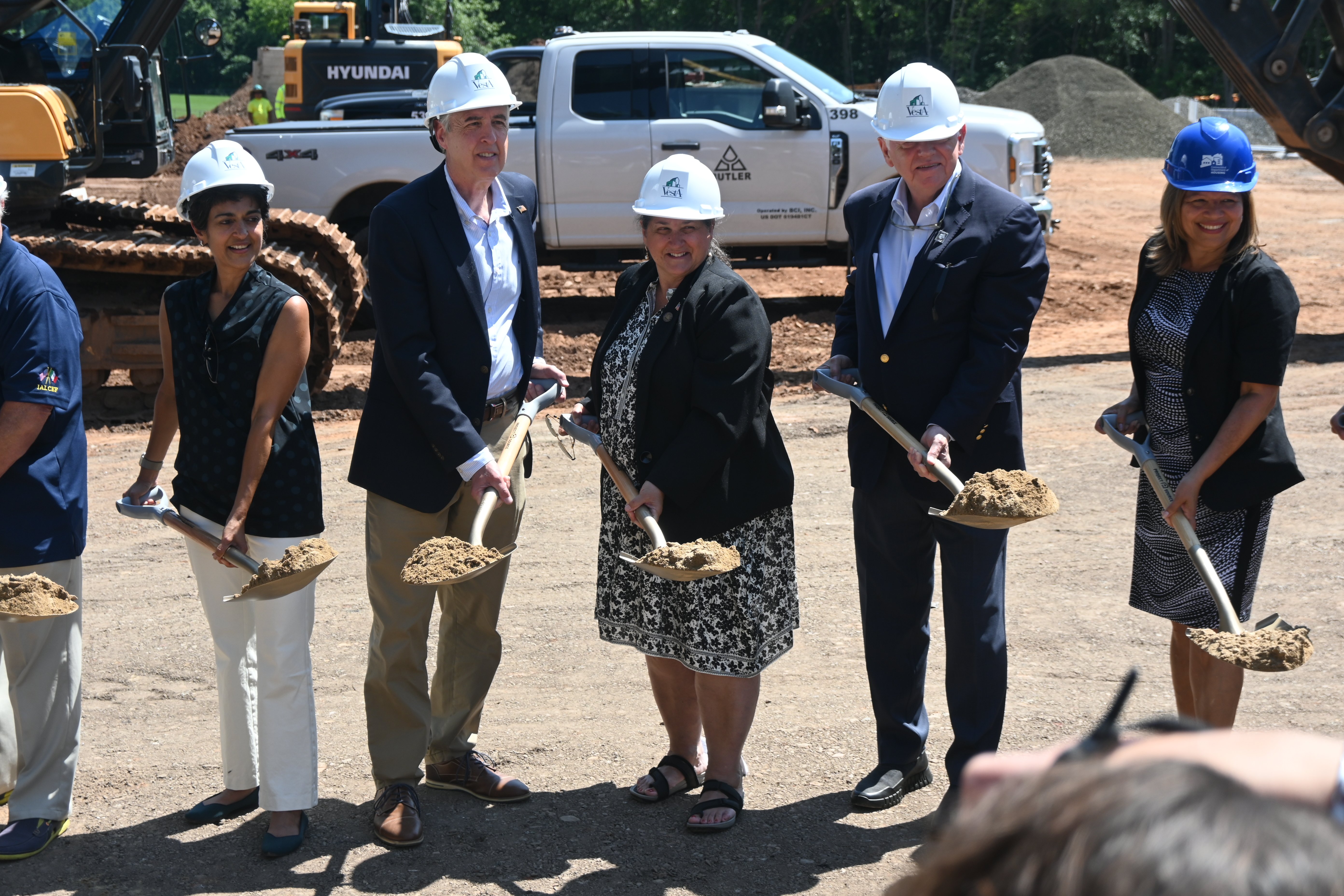 Rep. Veach Celebrates Groundbreaking for Affordable Senior Housing Complex