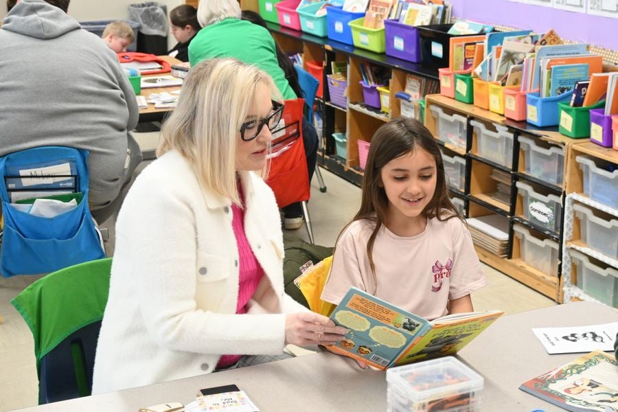 Rep. Hall Joins Special Guests at Hazardville Memorial Elementary for Reading Event