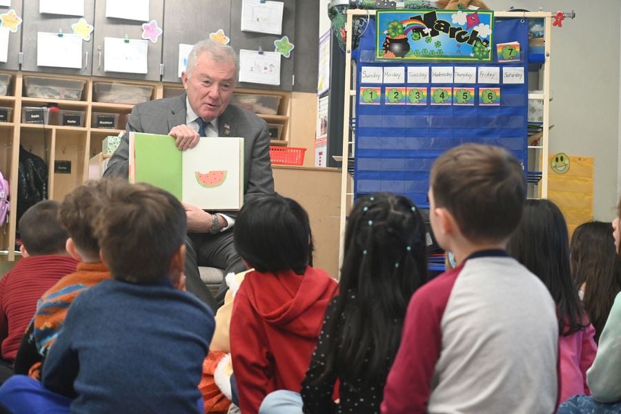 Celebrating Read Across America Day at Candlewood Lake Elementary